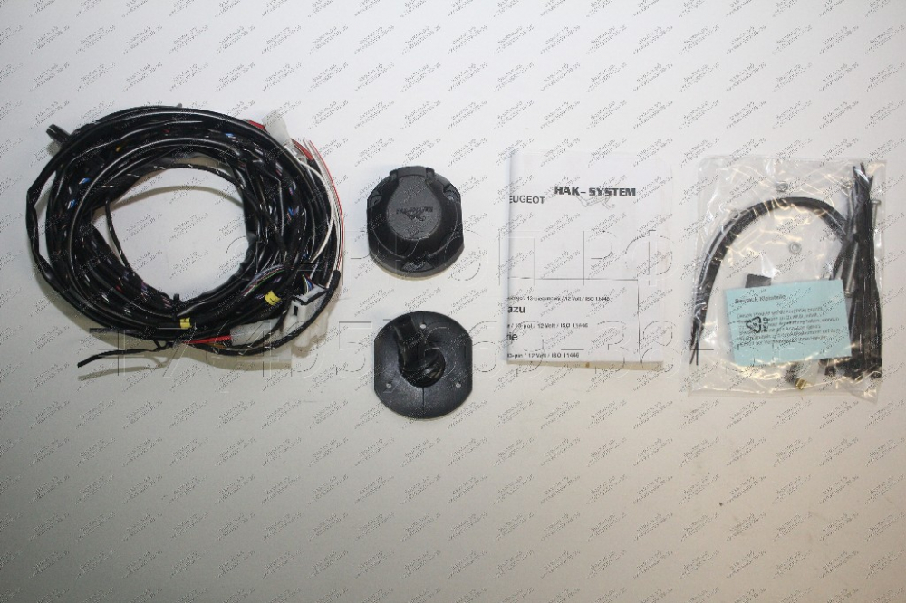 Купить электрика фаркопа mitsubishi outlander 02/2007-08/2012, citroen c-crosser 09/2007-2012, peugeot 4007 09/2007-2012 13-конт по цене 11 511 р.. Низкие цены. Большой выбор. Доставка по всей России. Интернет-магазин в Москве. Только положительные отзывы!