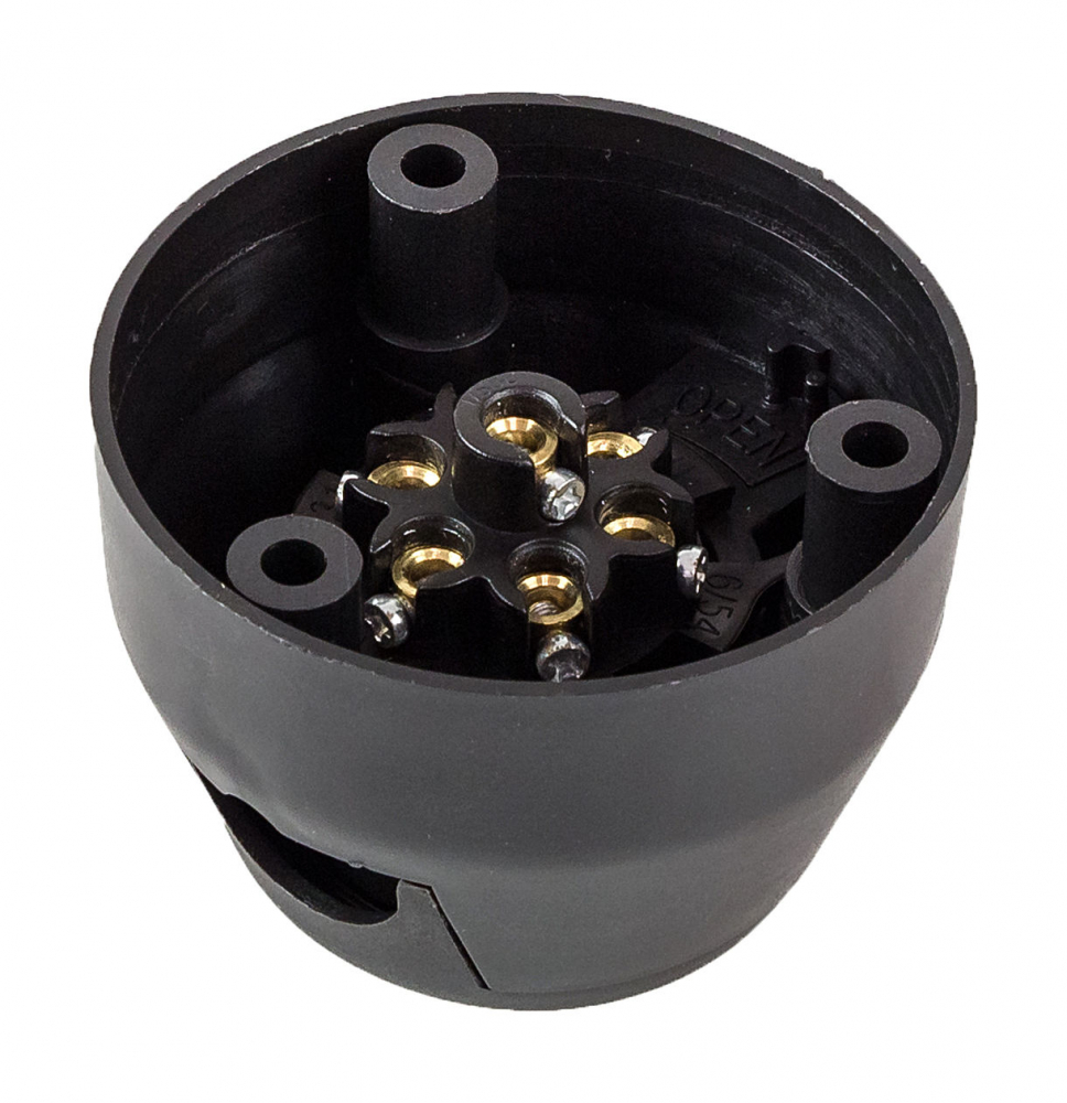 Купить розетка для прицепа, пластиковая, 7 контактов jtc02 по цене 450 р.. Низкие цены. Большой выбор. Доставка по всей России. Интернет-магазин в Москве. Только положительные отзывы!