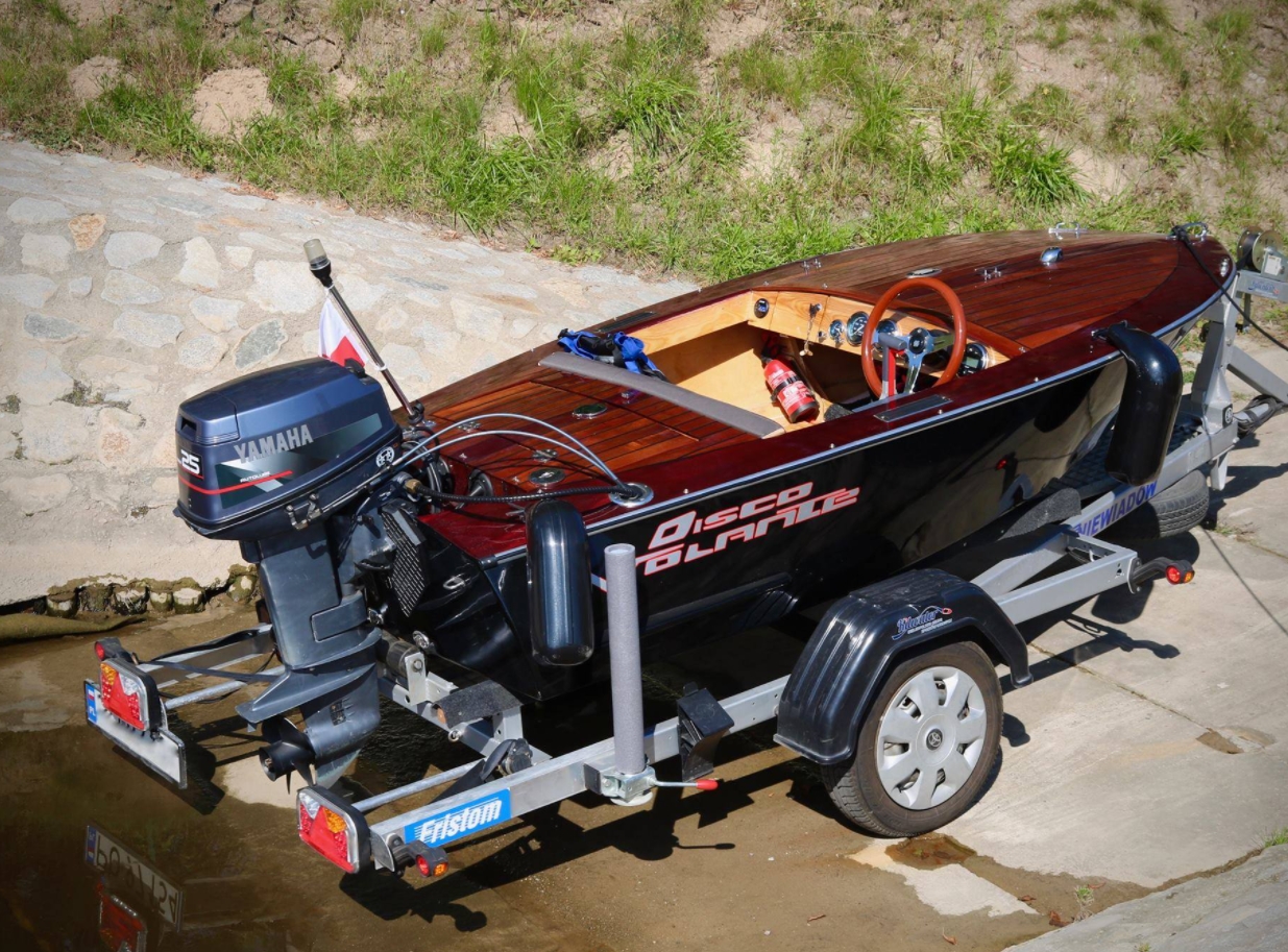 Купить фонарь задний прицепа fristom ft-170 p nt led spk 4-функциональный правый с проводом по цене . Низкие цены. Большой выбор. Доставка по всей России. Интернет-магазин в Москве. Только положительные отзывы!