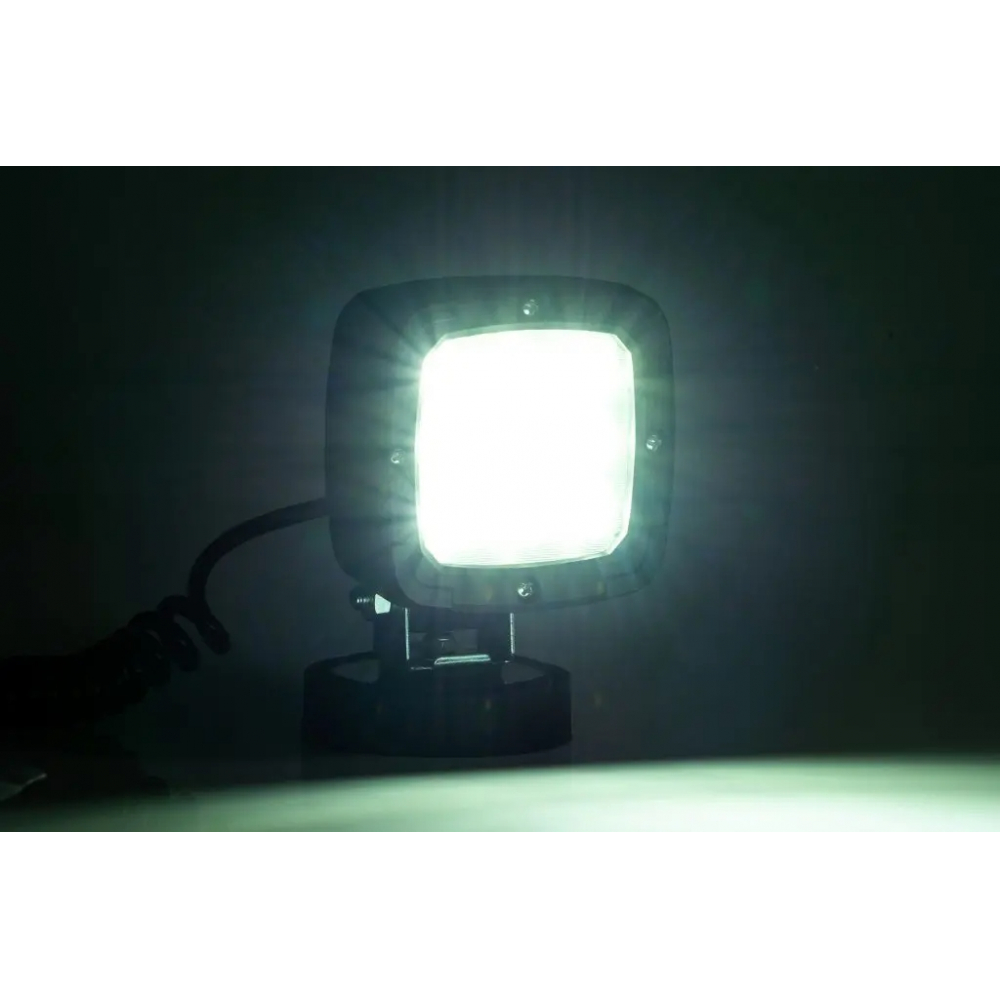 Купить светодиодная фара рабочего света fristom ft-036 led mag m78 на магните с проводом в прикуриватель 7,8 м по цене . Низкие цены. Большой выбор. Доставка по всей России. Интернет-магазин в Москве. Только положительные отзывы!