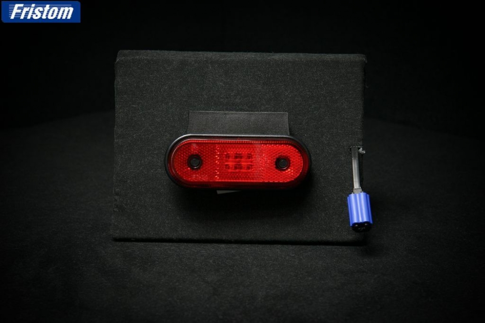 Купить фонарь габаритный диодный желтый schmitz c кронштейном быстросоединение fristom ft-020 z+k led qs075 по цене . Низкие цены. Большой выбор. Доставка по всей России. Интернет-магазин в Москве. Только положительные отзывы!