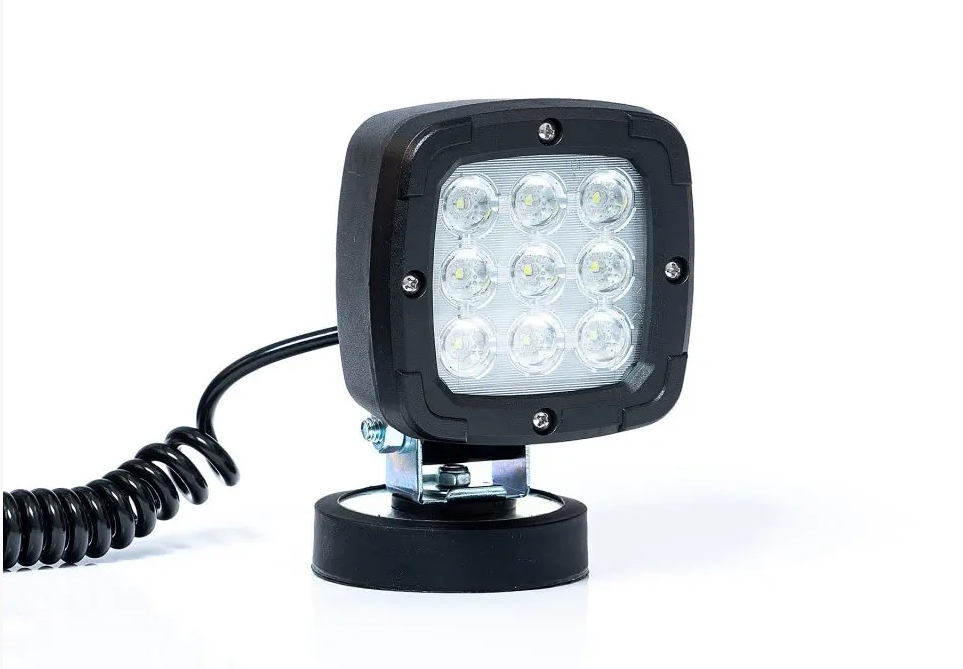 Купить светодиодная фара рабочего света fristom ft-036 led mag m78 на магните с проводом в прикуриватель 7,8 м по цене . Низкие цены. Большой выбор. Доставка по всей России. Интернет-магазин в Москве. Только положительные отзывы!