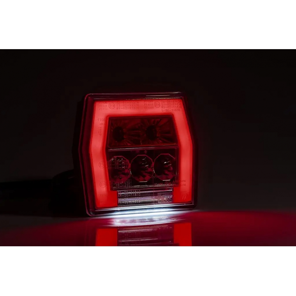 Купить фонарь на прицеп задний fristom ft-121 t led bajonet 4-функциональный светодиодный по цене . Низкие цены. Большой выбор. Доставка по всей России. Интернет-магазин в Москве. Только положительные отзывы!