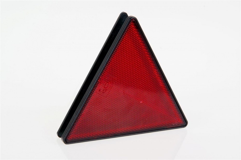 Купить отражатель красный треугольный с винтaми fristom dob030a по цене 288 р.. Низкие цены. Большой выбор. Доставка по всей России. Интернет-магазин в Москве. Только положительные отзывы!