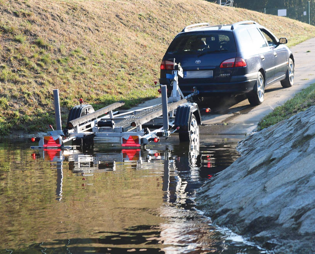 Купить фонарь задний прицепа fristom ft-170 p tb led amp 7pin 7-функциональный правый по цене . Низкие цены. Большой выбор. Доставка по всей России. Интернет-магазин в Москве. Только положительные отзывы!