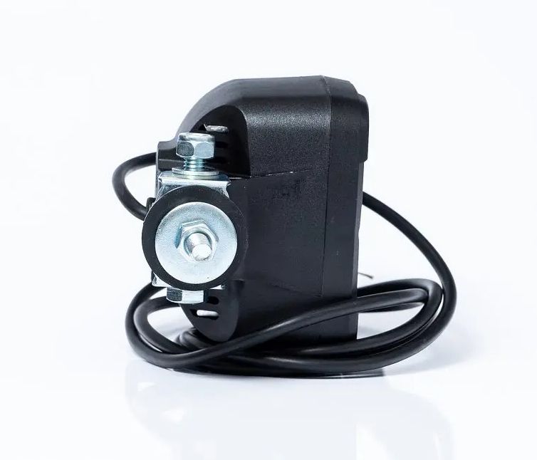 Купить светодиодная фара рабочего света fristom ft-036 ds led с разъемом deutsch по цене . Низкие цены. Большой выбор. Доставка по всей России. Интернет-магазин в Москве. Только положительные отзывы!