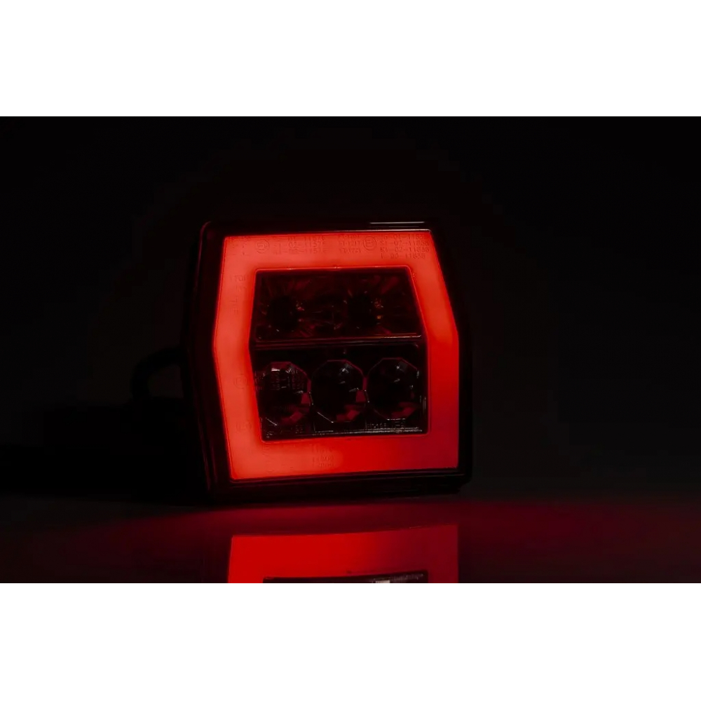 Купить фонарь на прицеп задний fristom ft-121 led bajonet 3-функциональный светодиодный по цене . Низкие цены. Большой выбор. Доставка по всей России. Интернет-магазин в Москве. Только положительные отзывы!