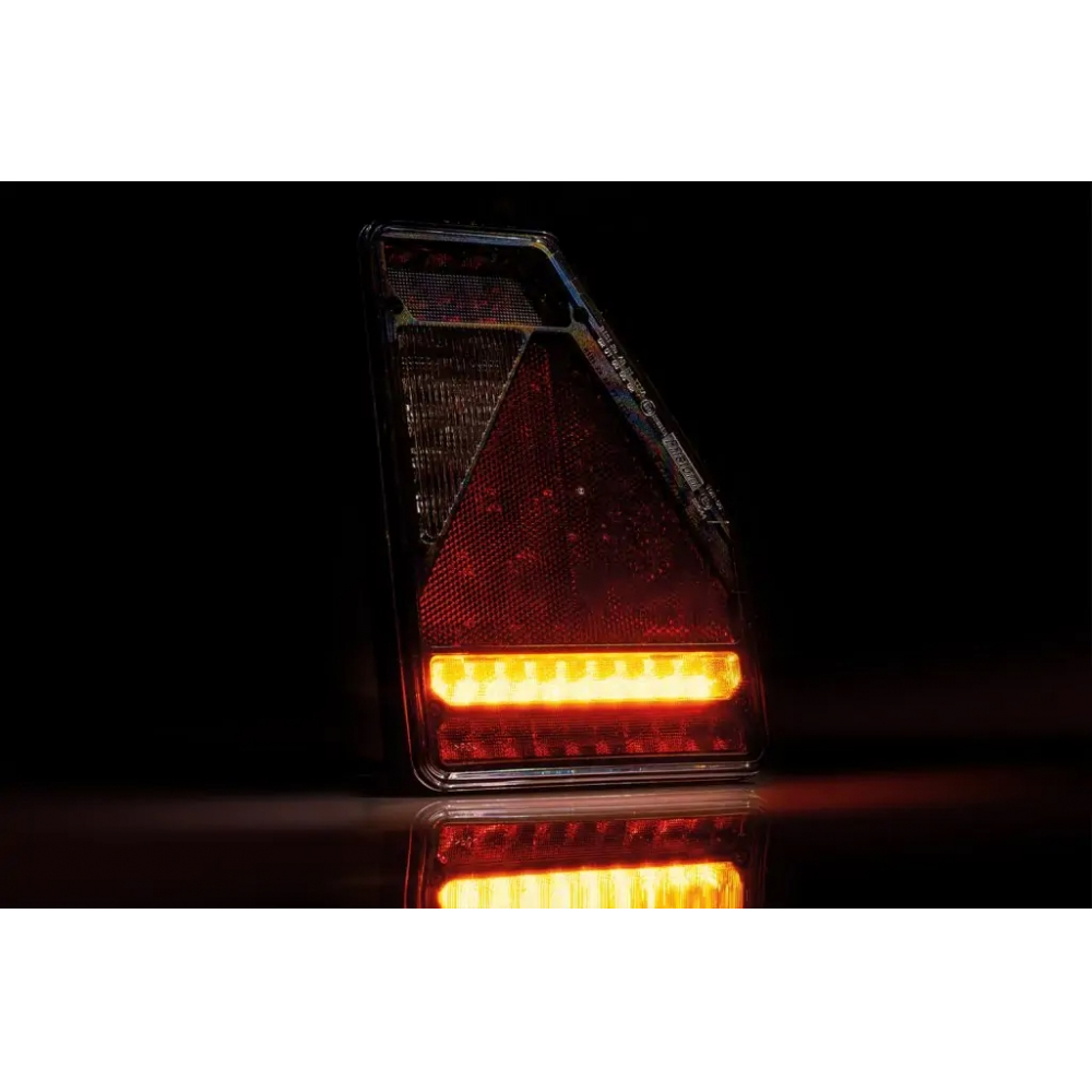 Купить фонарь fristom ft-277 p led bajonet 6pin на прицеп задний 6-функциональный светодиодный правый по цене . Низкие цены. Большой выбор. Доставка по всей России. Интернет-магазин в Москве. Только положительные отзывы!