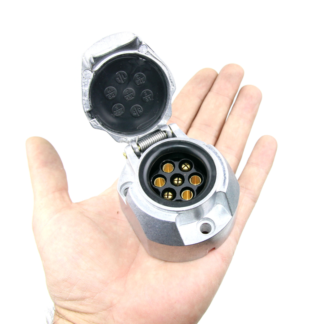 Купить розетка влагостойкая 7pin 12v trailercom tm3000 металл по цене 650 р.. Низкие цены. Большой выбор. Доставка по всей России. Интернет-магазин в Москве. Только положительные отзывы!
