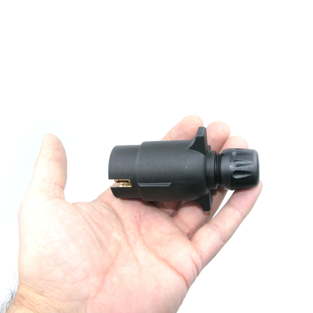 Купить вилка 7pin 12v trailercom 3052 по цене 400.00 р.. Низкие цены. Большой выбор. Доставка по всей России. Интернет-магазин в Москве. Только положительные отзывы!