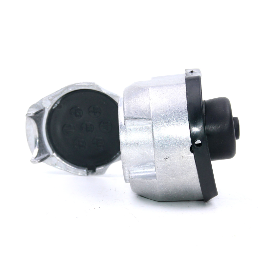 Купить розетка влагостойкая 7pin 12v trailercom tm3000 металл по цене 650 р.. Низкие цены. Большой выбор. Доставка по всей России. Интернет-магазин в Москве. Только положительные отзывы!