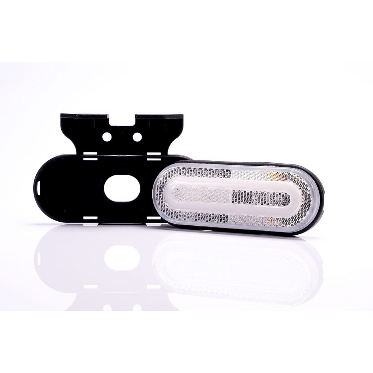 Купить фонарь габаритный fristom ft-072 b led светодиодный белый по цене 1 112 р.. Низкие цены. Большой выбор. Доставка по всей России. Интернет-магазин в Москве. Только положительные отзывы!