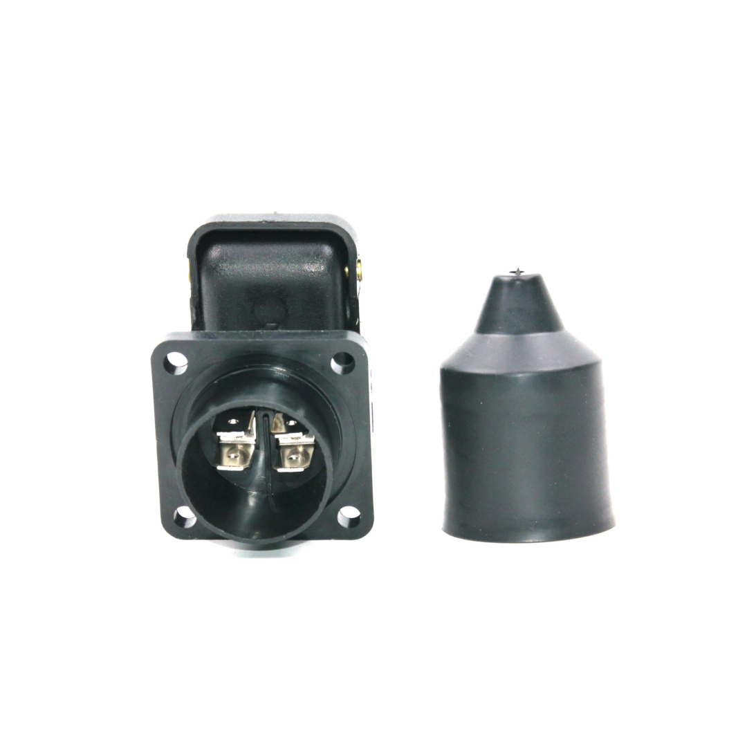 Купить розетка 3pin 12v trailercom тm3054в по цене 400 р.. Низкие цены. Большой выбор. Доставка по всей России. Интернет-магазин в Москве. Только положительные отзывы!
