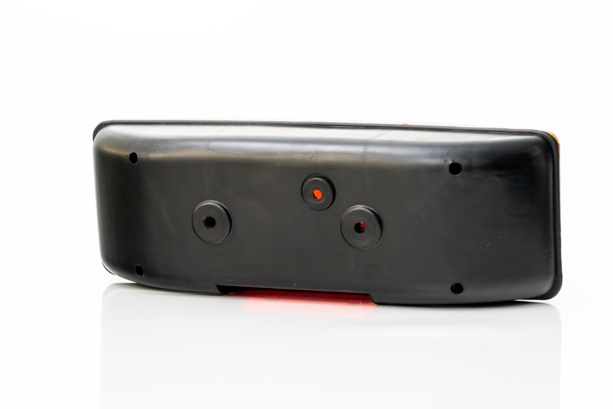 Купить фонарь задний fristom ft-549 l левый с овещением номерного знака по цене . Низкие цены. Большой выбор. Доставка по всей России. Интернет-магазин в Москве. Только положительные отзывы!